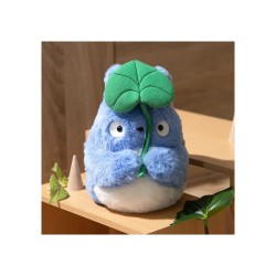 Mon voisin Totoro Nakayoshi Figurine en peluche Medium Totoro with leaf 20 cm