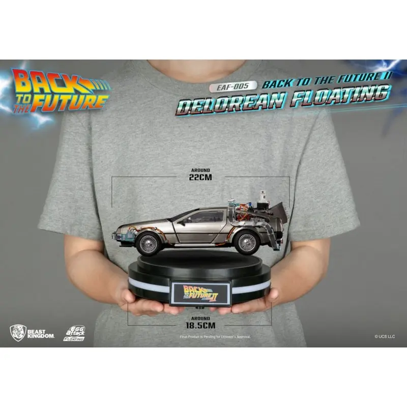 Back to the Future Statuette Egg Attack Floating Back to the Future II DeLorean Standard Version 20 cm | 4711385243109