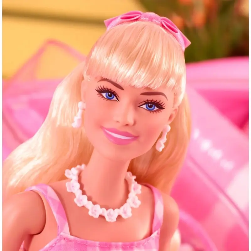 Barbie The Movie poupée Barbie in Pink Gingham Dress | 0194735160709