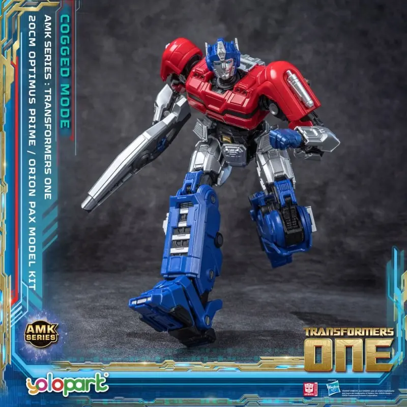 Transformers 8 figurine Plastic Model Kit AMK Series Orion Pax 20 cm  | 4897131750685