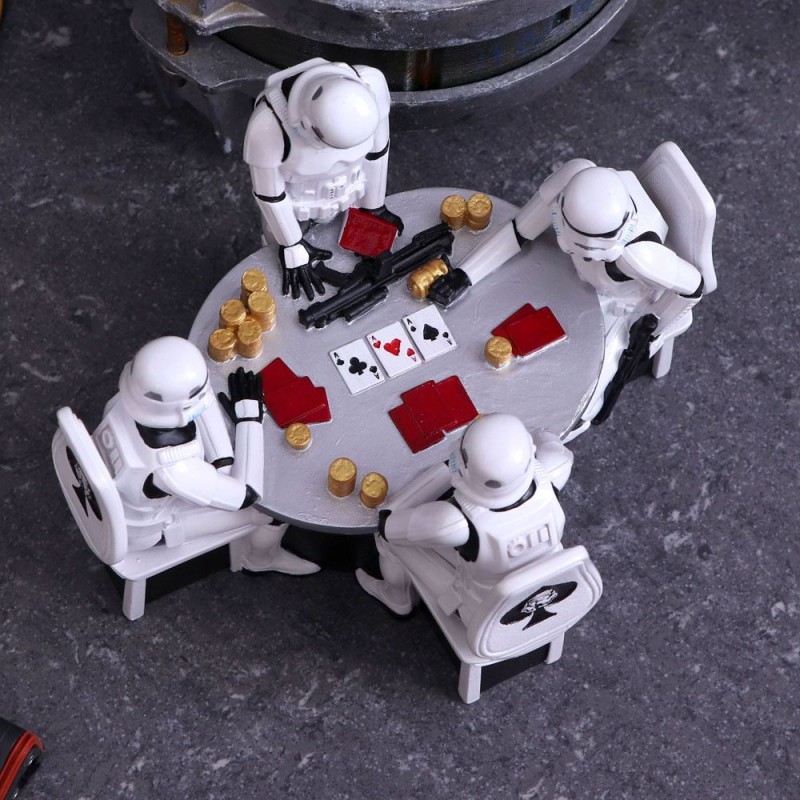Star Wars diorama Stormtrooper Poker Face 18 cm