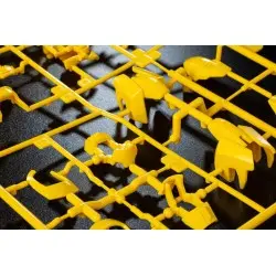 Transformers figurine Plastic Model Kit Blokees Classic Class 02 Bumblebee  | 6972984885789