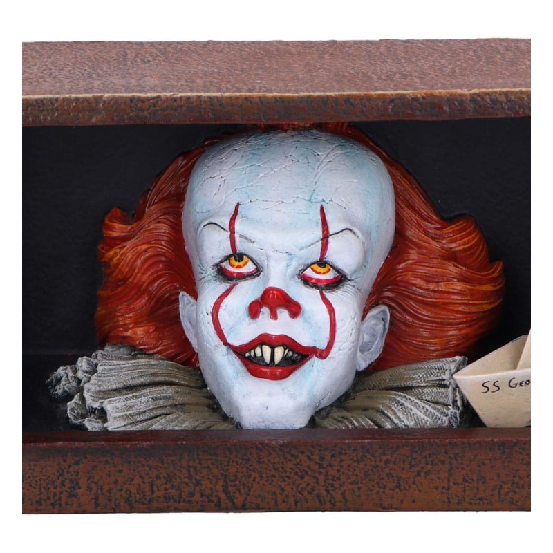 Ça figurine Pennywise Drain 8 cm 