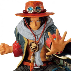 Licence : One Piece produit : Figurine PVC King of Artist Chronicle - Portgas D. Ace 20 cm marque : Banpresto