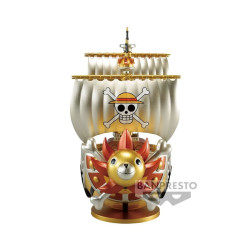 produit : One Piece Statuette PVC - Mega World Collectable Figure - Thousand Sunny Gold Color 19 cm marque : Banpresto