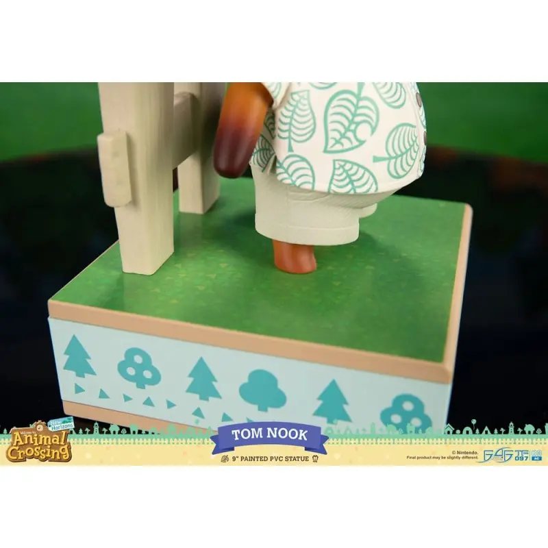 Animal Crossing: New Horizons statuette PVC Tom Nook 22 cm  | 5060316626573