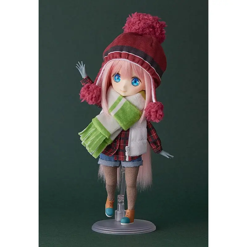 Laid-Back Camp Harmonia Humming poupée Nadeshiko Kagamihara 23 cm | 4580590180598