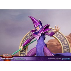 Yu-Gi-Oh! statuette PVC Dark Magician Purple Version 29 cm
