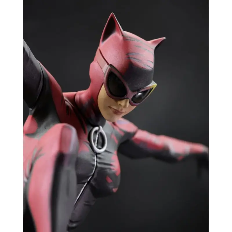 DC Designer Series statuette 1/6 Catwoman by Jock 33 cm | 0787926302417