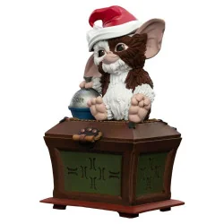 licence : Gremlins produit : Figurine Mini Epics - Gizmo with Santa Hat Limited Edition - 12 cm marque : Weta Workshop