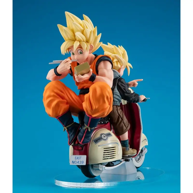 Dragonball Z 05 Desktop Real McCoy diorama PVC Super Saiyan Son Goku & Super Saiyan Son Gohan & Motorbike 16 cm | 4535123842139