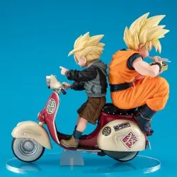 Dragonball Z 05 Desktop Real McCoy diorama PVC Super Saiyan Son Goku & Super Saiyan Son Gohan & Motorbike 16 cm | 4535123842139