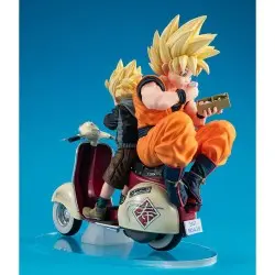 Dragonball Z 05 Desktop Real McCoy diorama PVC Super Saiyan Son Goku & Super Saiyan Son Gohan & Motorbike 16 cm | 4535123842139