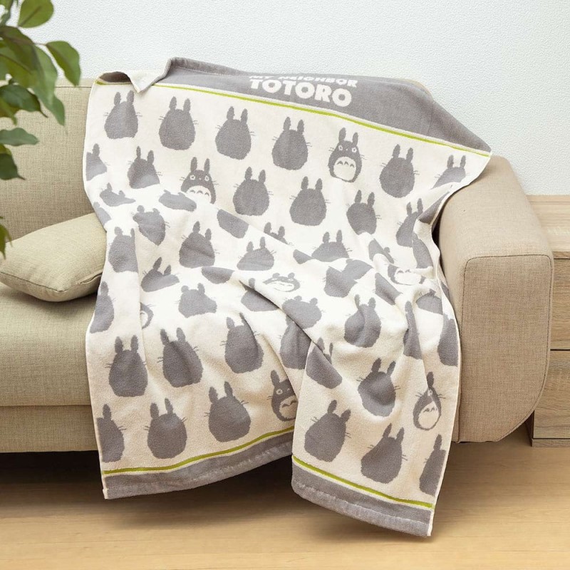 Mon voisin Totoro couverture Big Totoro 85 x 115 cm  | 4992272790764