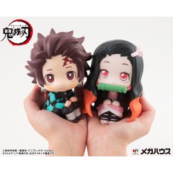 Demon Slayer Kimetsu no Yaiba PVC Beeldje Look Up Tanjiro Kamado 11 cm | 4535123843396