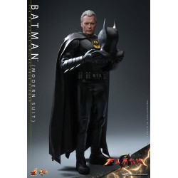 The Flash figurine Movie Masterpiece 1/6 Batman (Modern Suit) 30 cm | 4895228614636