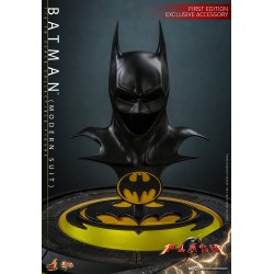 The Flash figurine Movie Masterpiece 1/6 Batman (Modern Suit) 30 cm | 4895228614636