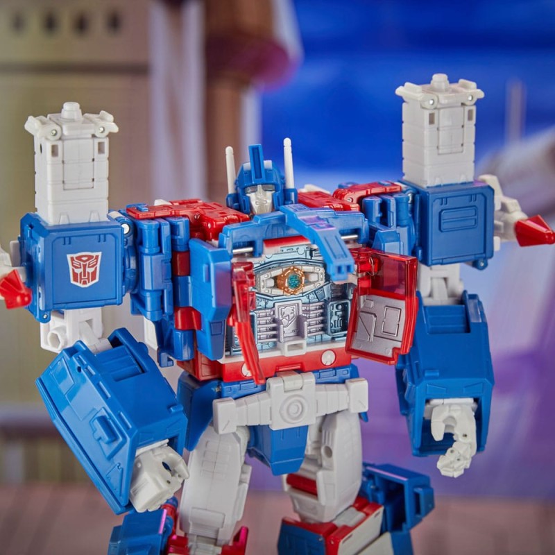 The Transformers: The Movie Generations Studio Series Commander Class Figure 86-21 Ultra Magnus 24 cm | 5010996147394