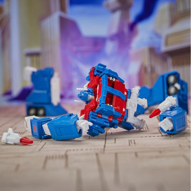 The Transformers: The Movie Generations Studio Series Commander Class Figure 86-21 Ultra Magnus 24 cm | 5010996147394