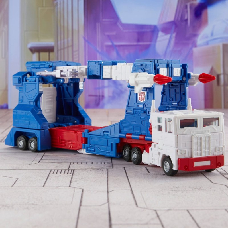 The Transformers: The Movie Generations Studio Series Commander Class Figure 86-21 Ultra Magnus 24 cm | 5010996147394