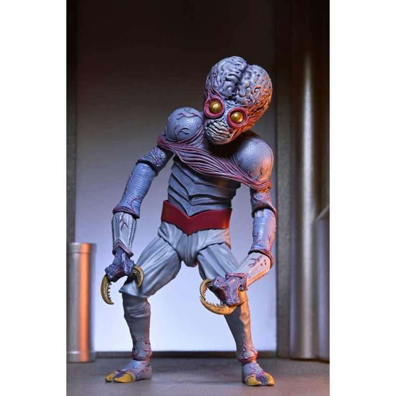 Infinity Survivors Ultimate Metaluna Mutant Figuur 18 cm | 0634482154007