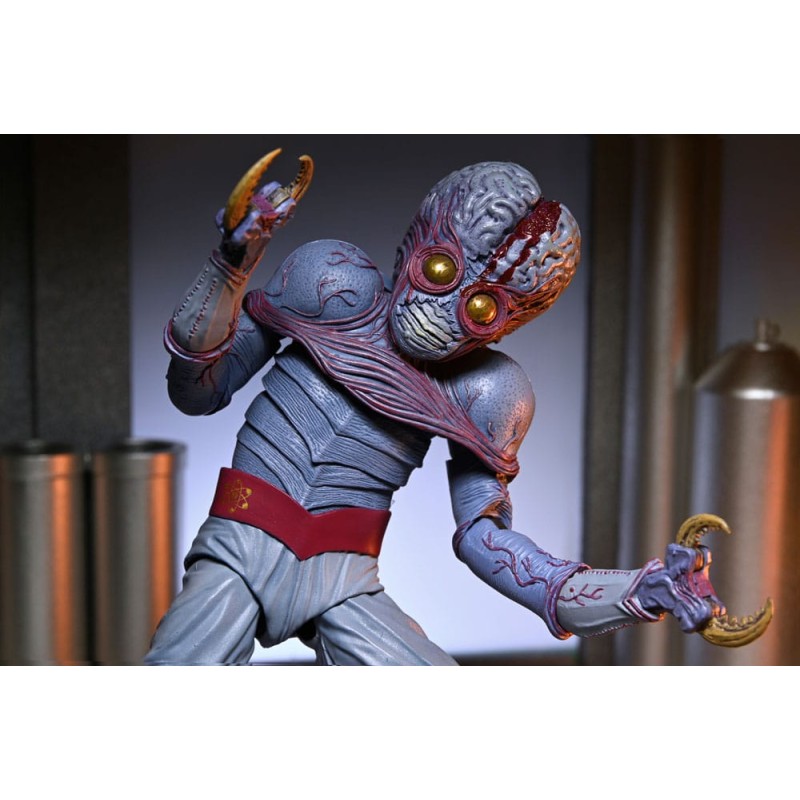 Infinity Survivors Ultimate Metaluna Mutant Figuur 18 cm | 0634482154007