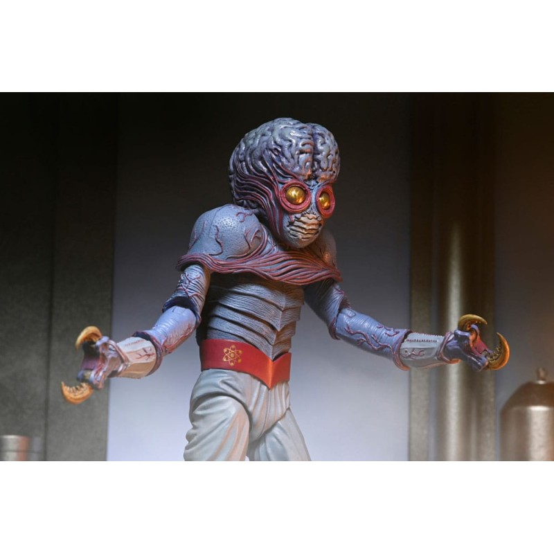 Infinity Survivors Ultimate Metaluna Mutant Figuur 18 cm | 0634482154007