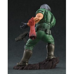 Doom PVC Pop Up Parade Doom Marine statuette 17 cm | 4580590207202