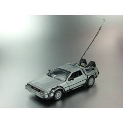 Back to the Future - 1/24 Metal Fly Wheel Vehicles - Back to the Future I DeLorean LK Coupe 1981