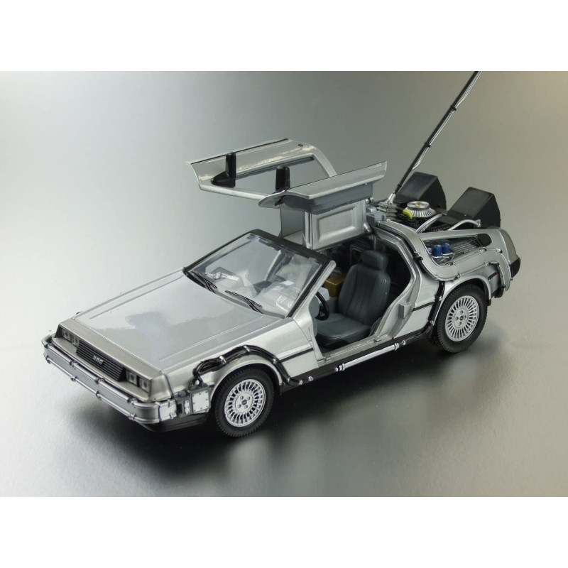 Terug naar de toekomst - 1/24 metalen vliegwielvoertuigen - terug naar de toekomst I DeLorean LK Coupe 1981