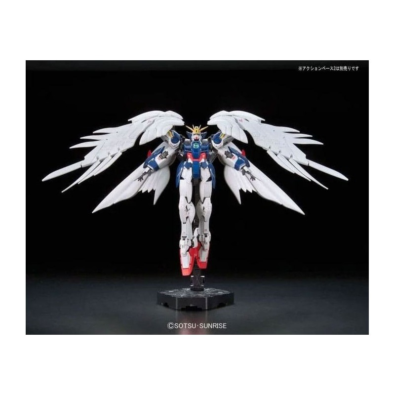 Gundam Wing: Real Grade - XXXG-00W0 Wing Gundam Zero EW 1:144 Scale Model Kit | 4573102616029