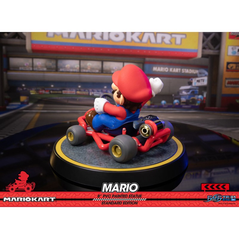 Mario Kart PVC Statue Mario Standard Edition 19 cm | 5060316624739