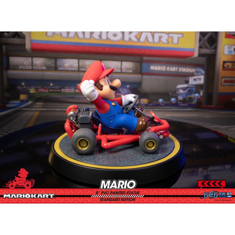Mario Kart PVC Statue Mario Standard Edition 19 cm | 5060316624739