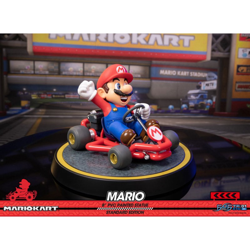 Mario Kart PVC Statue Mario Standard Edition 19 cm | 5060316624739