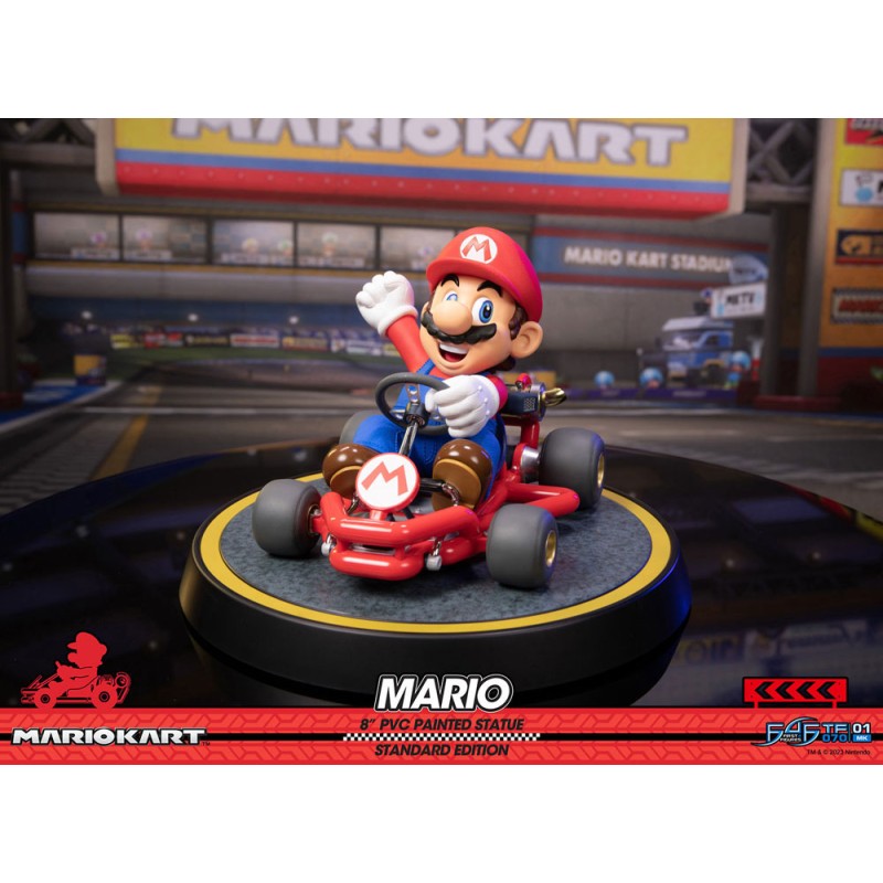Mario Kart PVC Statue Mario Standard Edition 19 cm | 5060316624739