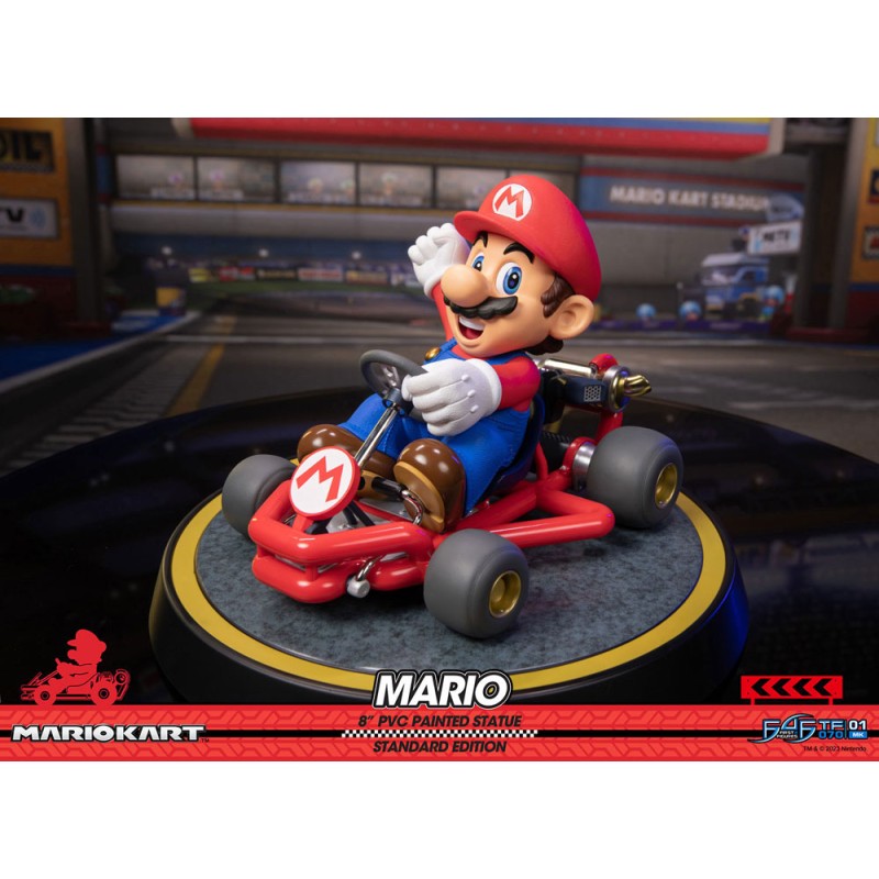 Mario Kart PVC Statue Mario Standard Edition 19 cm | 5060316624739