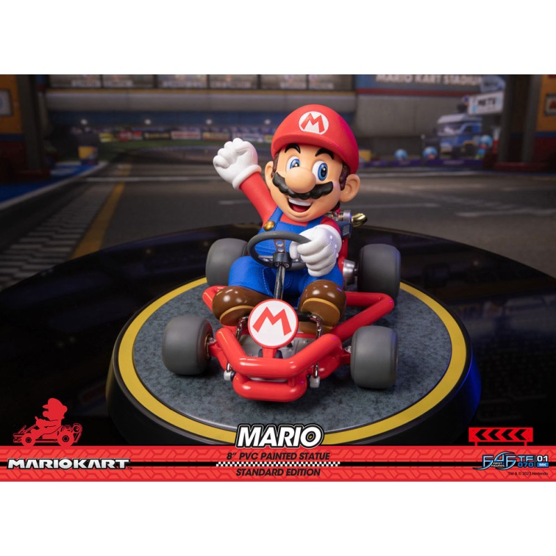 Mario Kart PVC Statue Mario Standard Edition 19 cm | 5060316624739