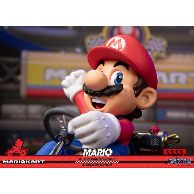 Mario Kart PVC Statue Mario Standard Edition 19 cm | 5060316624739