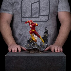 DC Comics statuette 1/10 Art Scale Flash 25 cm | 0618231959365
