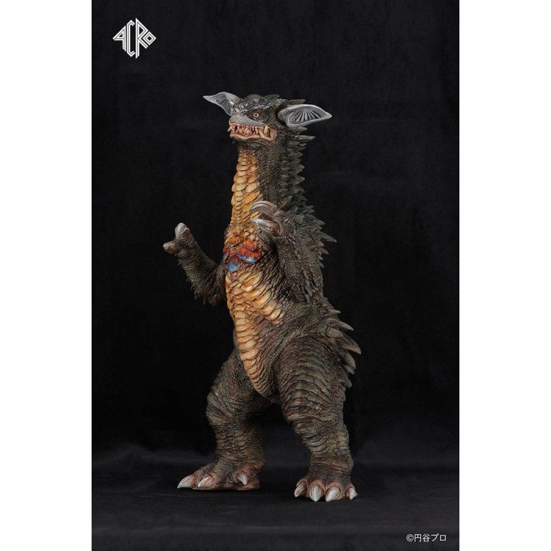 Ultraman Kaiju Remix Series Vinyl Figure Gyango 30 cm     | 4573153791904