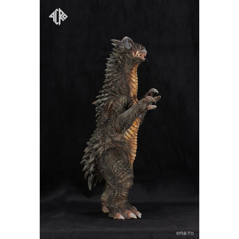Ultraman Kaiju Remix Series Vinyl Figure Gyango 30 cm     | 4573153791904