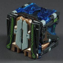Beastbox Figure Cubes BB-64 Radioheadar (Bat) 31 cm | 6958985025300