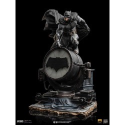 Zack Snyder's Justice League Deluxe Art Scale Statue 1/10 Batman on Batsignal 28 cm | 0618231951222