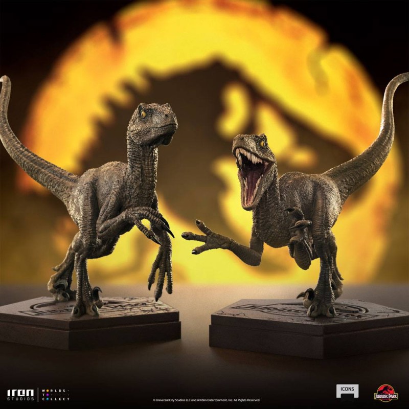 Jurassic World Icons Statue Velociraptor A 9 cm | 0618231952014
