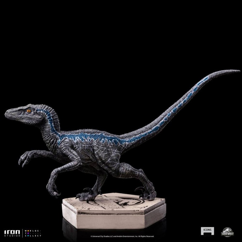 Jurassic World Icons Statue Velociraptor Blue 9 cm | 0618231952045