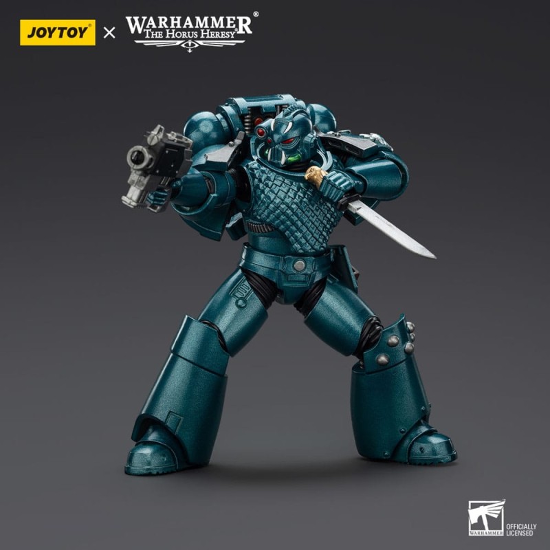 Warhammer The Horus Heresy Action Figure Alpha Legion Head hunter With Banestrike Combi-Bolter And Power Dagger 20 cm | 6927054401406