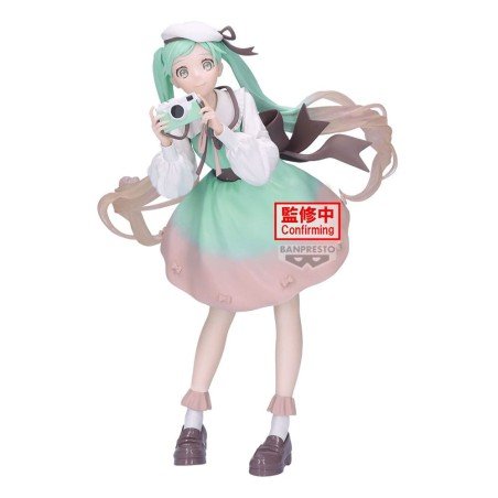Hatsune Miku Holiday Memories PVC Statue Camera 20 cm | 4983164287813