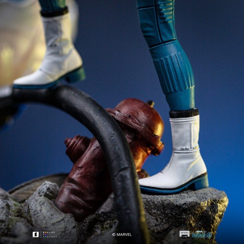 Fantastic Four Art Scale Statue 1/10 Invisible Woman and Franklin 28 cm | 0618231957774