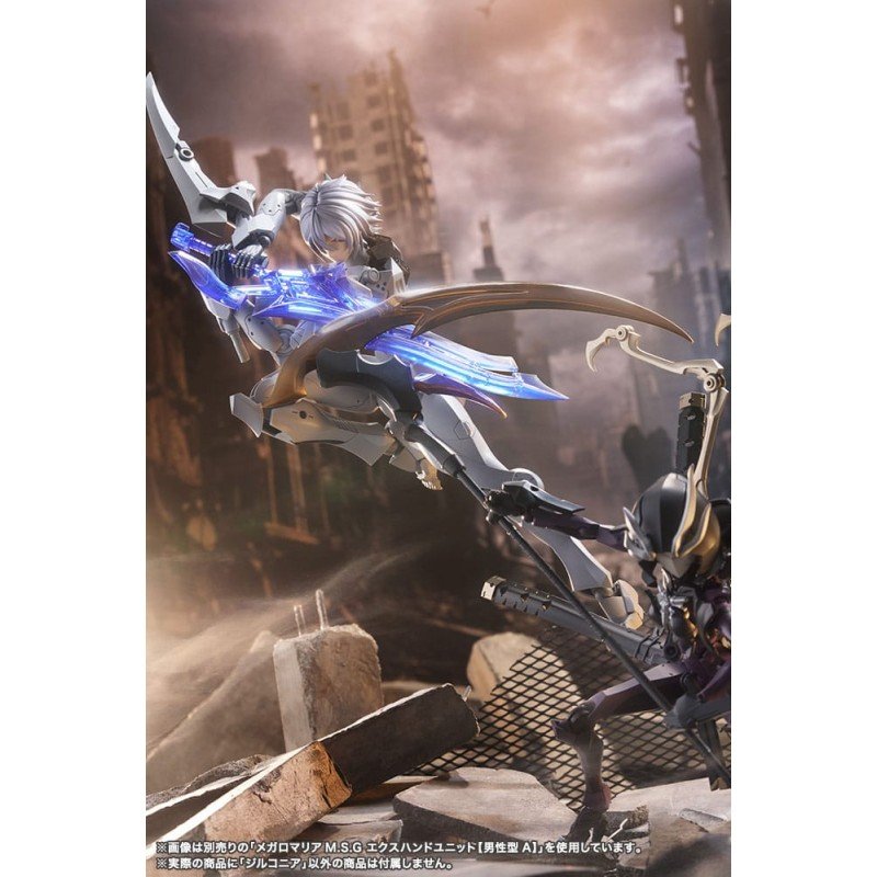 Megalomaria Unlimited Universe figurine Plastic Model Kit Zirconia 18 cm | 4934054062034