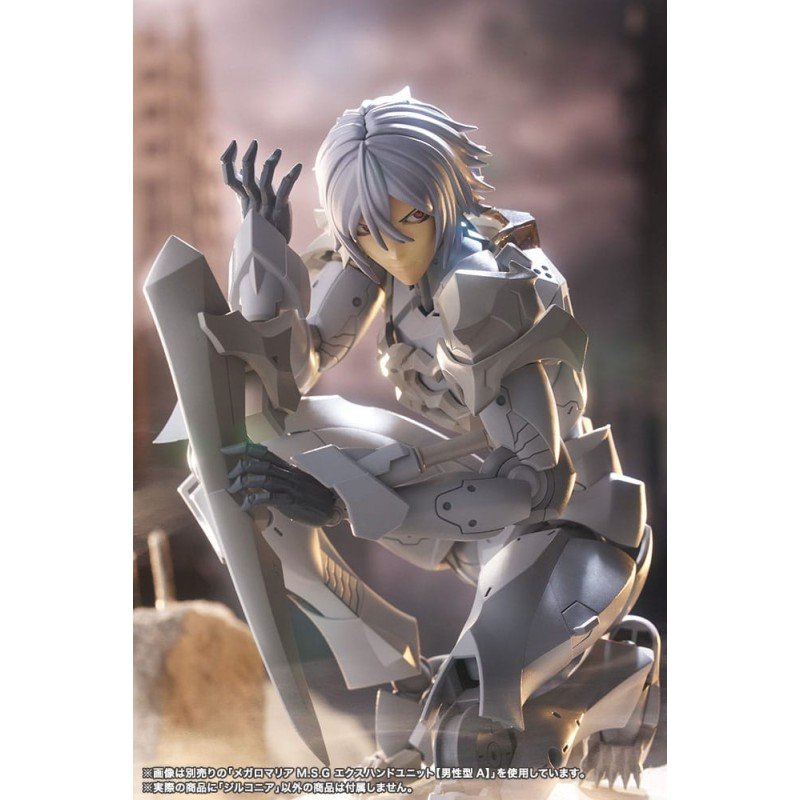 Megalomaria Unlimited Universe figurine Plastic Model Kit Zirconia 18 cm | 4934054062034